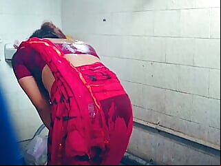 bathroom,bhabi,ka